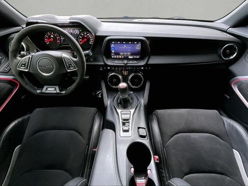 Used 2023 Chevrolet Camaro SS RWD image 16