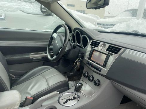 Used 2008 Chrysler Sebring Touring w/ Special Touring Group image 2