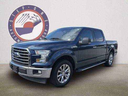 Used 2017 Ford F150 XLT w/ Equipment Group 302A Luxury RWD image 2
