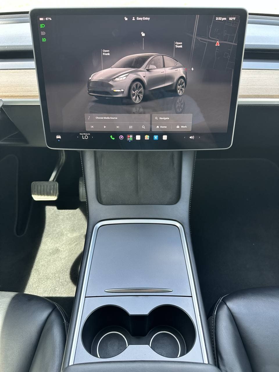 Used 2024 Tesla Model Y Long Range AWD/4WD image 32