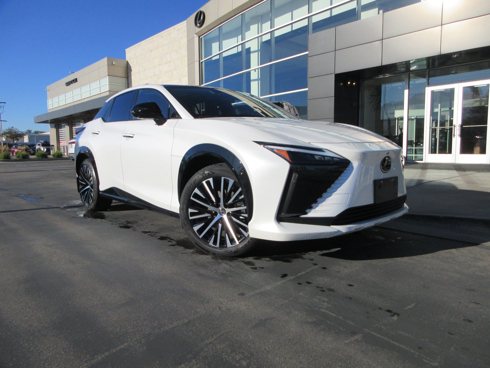 Used 2023 Lexus RZ 450e Premium w/ Accessory Package (Z1) AWD/4WD image 13