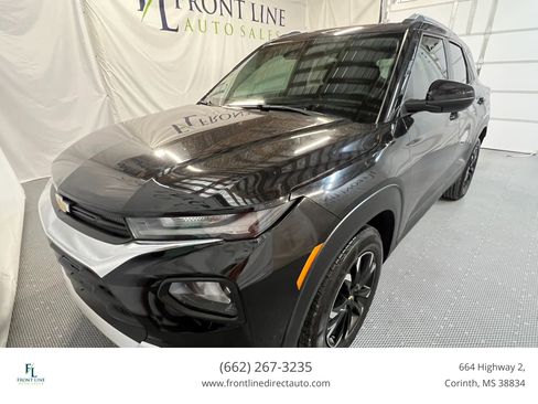 Used 2022 Chevrolet TrailBlazer LT FWD image 3