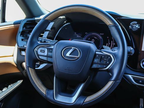 Certified 2024 Lexus RX 350h w/ Convenience Package AWD/4WD image 18