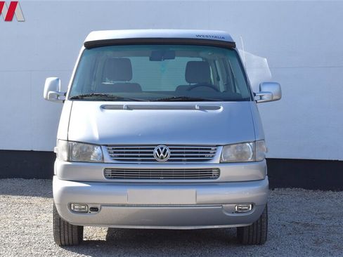 Used 2002 Volkswagen Eurovan MV FWD image 8