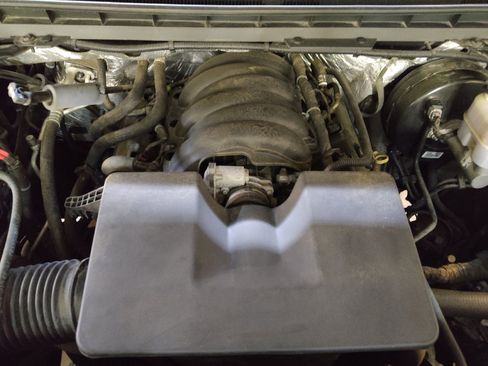 Used 2016 Chevrolet Silverado 1500 LT image 30