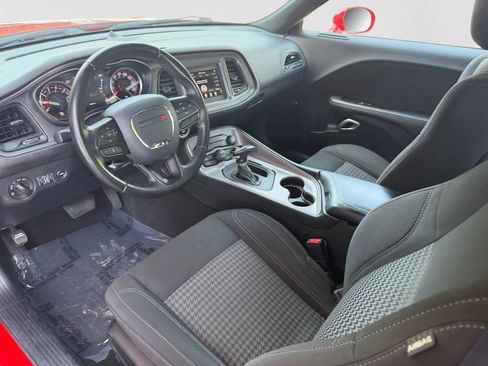 Used 2023 Dodge Challenger SXT RWD image 16