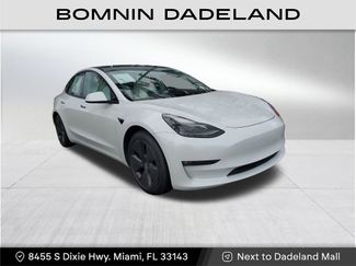 Used 2021 Tesla Model 3 Long Range video 1