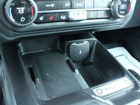 Used 2025 Ford Bronco Outer Banks AWD/4WD image 17