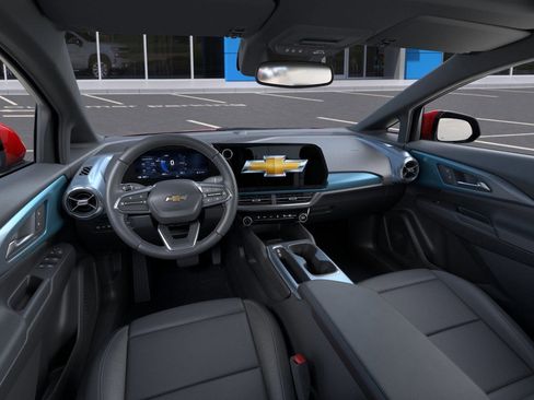 New 2026 Chevrolet Equinox EV LT image 15