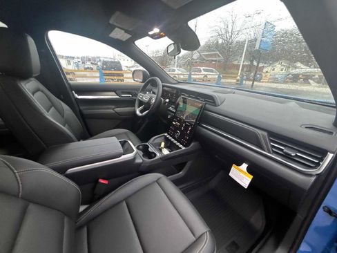 New 2026 GMC Terrain Elevation w/ Elevation Premium Package image 29