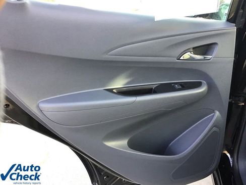 Used 2019 Chevrolet Bolt LT image 12