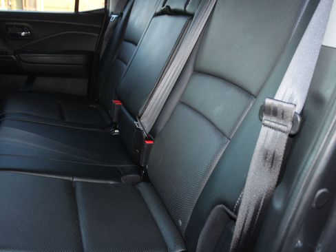 Used 2019 Honda Ridgeline RTL-T image 13