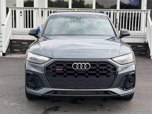 Used 2021 Audi SQ5 Prestige w/ Prestige Package AWD/4WD image 9