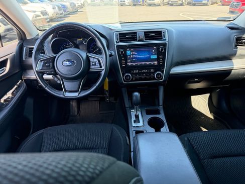 Used 2019 Subaru Outback 2.5i Premium AWD/4WD image 7