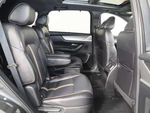 Used 2024 MAZDA CX-90 Plug-In Hybrid w/ Premium Plus image 17