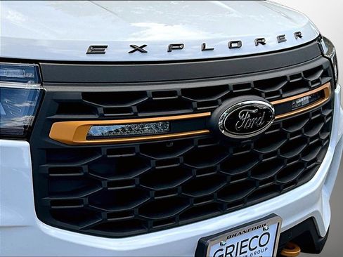 Used 2026 Ford Explorer Tremor w/ Tremor Ultimate Package AWD/4WD image 36