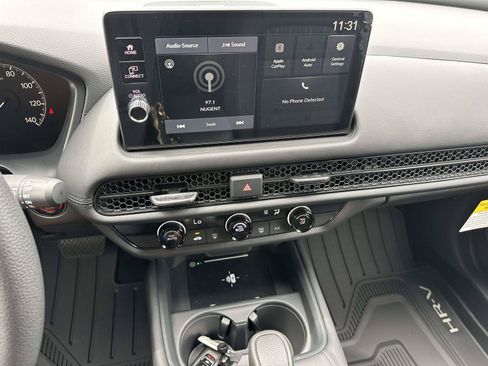 New 2027 Honda HR-V LX image 16
