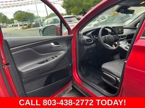 Used 2023 Hyundai Santa Fe SE FWD image 4