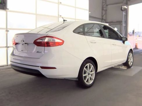 Used 2019 Ford Fiesta SE w/ Equipment Group 201A FWD image 2