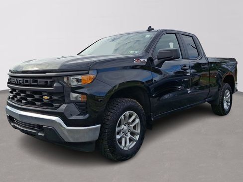 Used 2024 Chevrolet Silverado 1500 W/T w/ WT Value Package image 3