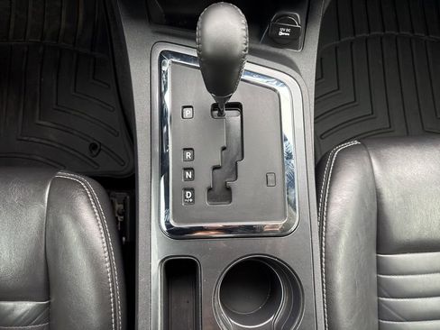 Used 2010 Dodge Challenger R/T image 15