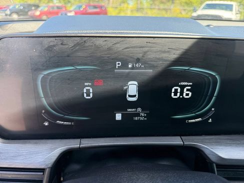 Used 2025 Kia Telluride EX X-Line AWD/4WD image 18