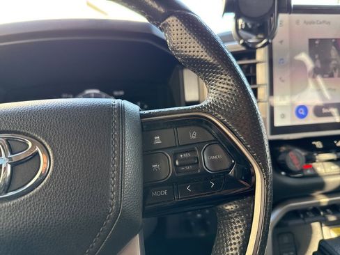 Used 2024 Toyota Tundra Limited image 25