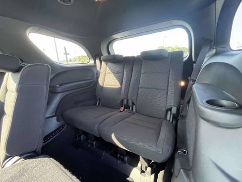 Used 2025 Dodge Durango GT RWD image 14