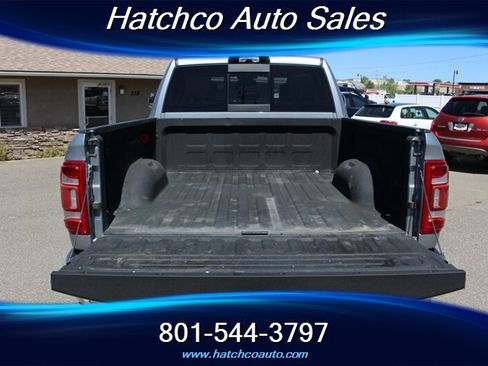 Used 2022 RAM 2500 Laramie AWD/4WD image 5