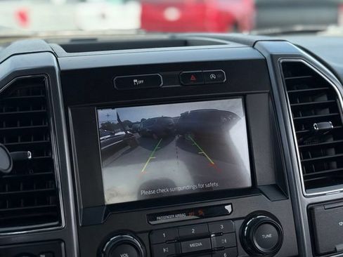Certified 2019 Ford F150 XLT AWD/4WD image 3