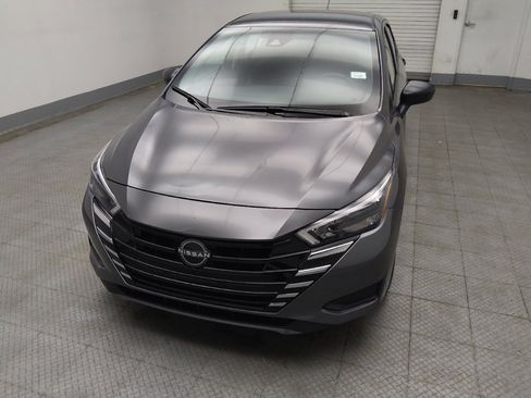 Used 2025 Nissan Versa S w/ Trunk Package image 15