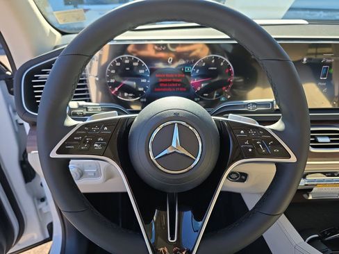 New 2026 Mercedes-Benz GLE 450 4MATIC image 14