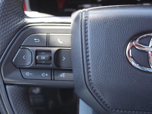 Used 2025 Toyota Sequoia TRD Pro AWD/4WD image 30