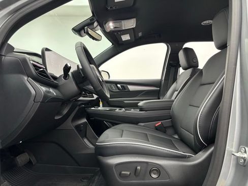 New 2026 Buick Enclave Preferred w/ Power Package FWD image 18