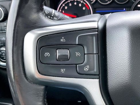 Used 2021 Chevrolet Silverado 1500 LT w/ Z71 Off-Road Package image 18