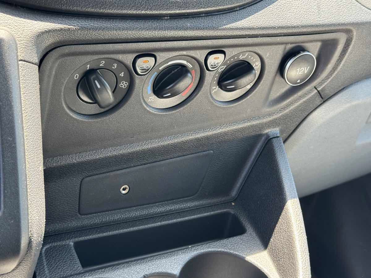 Used 2019 Ford Transit 250 148 High Roof Extended RWD image 25