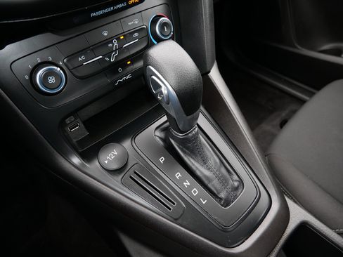 Used 2018 Ford Focus S image 24