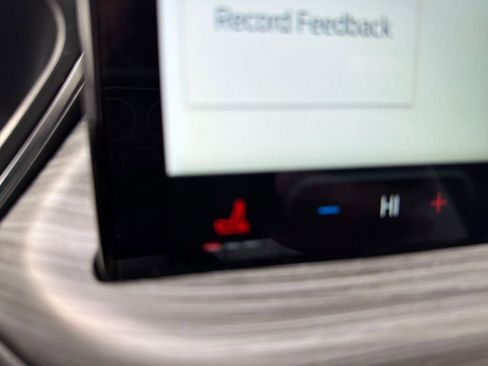 Used 2025 Ford Escape Platinum image 46