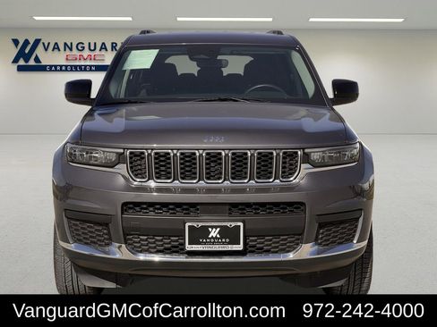 Used 2023 Jeep Grand Cherokee L Laredo image 9