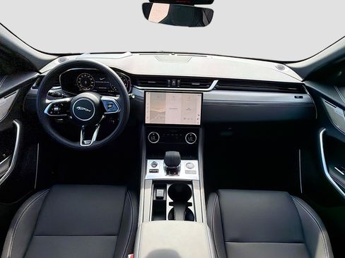 New 2026 Jaguar F-PACE R-Dynamic S image 16