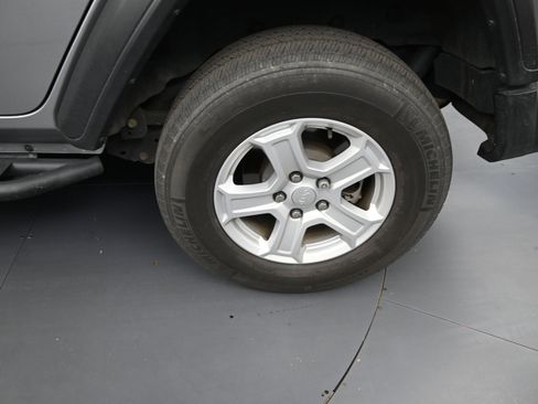 Used 2019 Jeep Wrangler Unlimited Sport S image 20