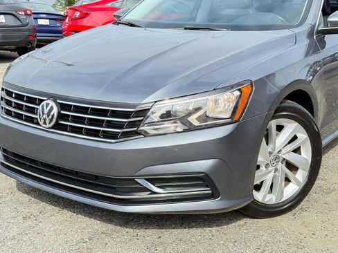 Used 2018 Volkswagen Passat 2.0T SE image 91