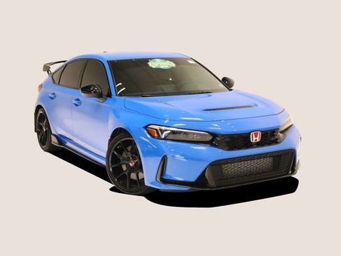 Used 2025 Honda Civic Type R image 2
