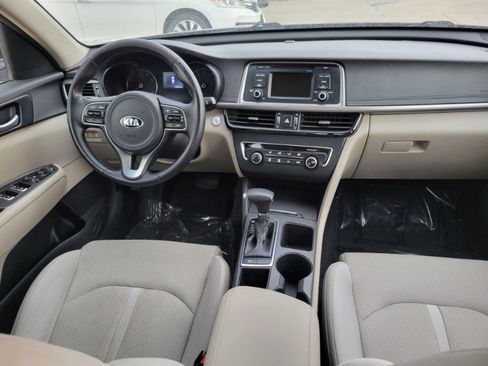 Used 2016 Kia Optima LX FWD image 25