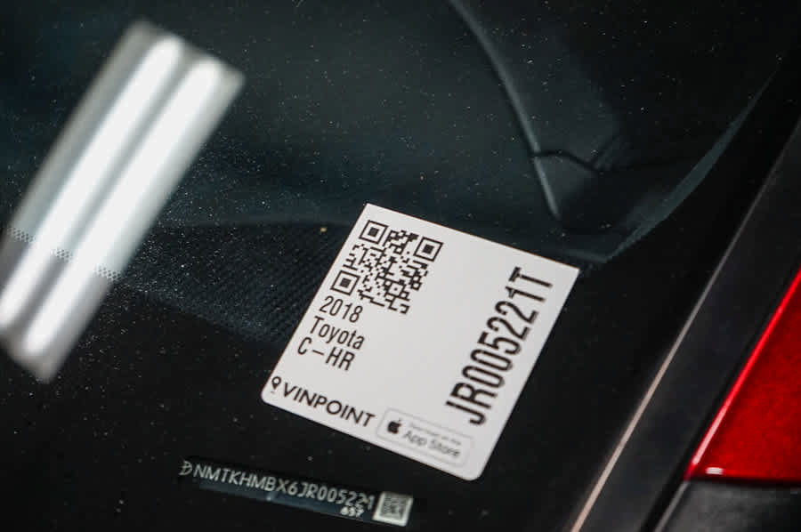 Used 2018 Toyota C-HR XLE FWD image 31