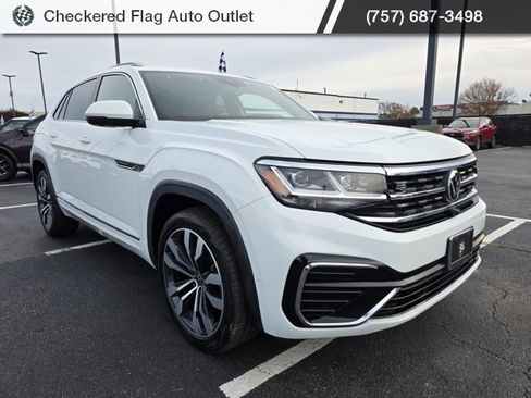 Used 2021 Volkswagen Atlas Cross Sport SEL Premium image 11
