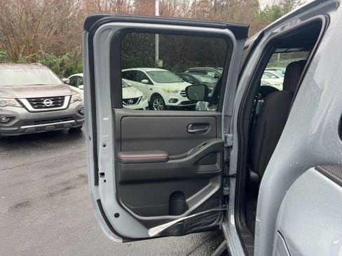 New 2026 Nissan Frontier Pro-X image 32