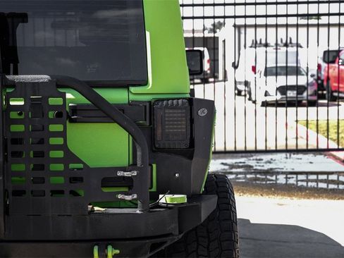 Used 2016 Jeep Wrangler Unlimited Sport image 44