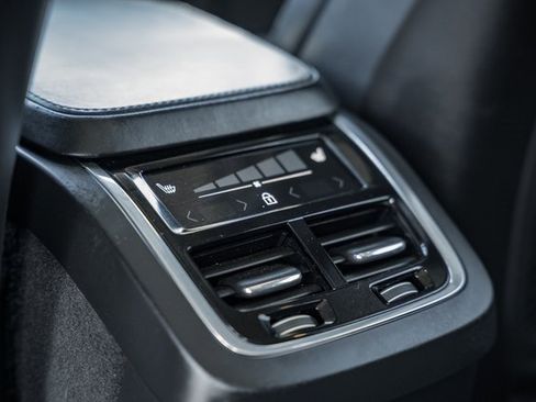 Used 2019 Volvo XC90 T6 Inscription image 31