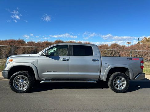 Used 2014 Toyota Tundra SR5 w/ SR5 Upgrade Package image 2